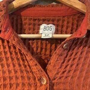 Button up shirt size small